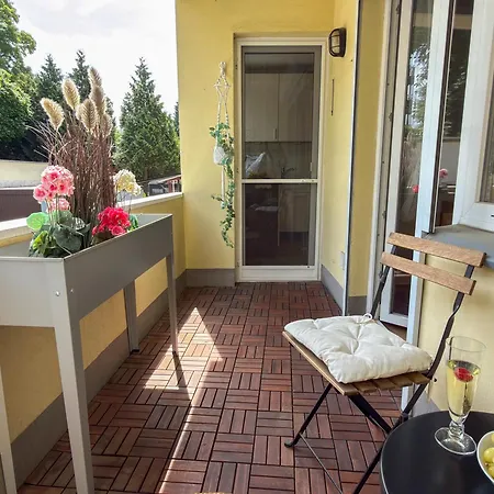 Level22! Stilvoll, Balkon, Bahnhofsnah *